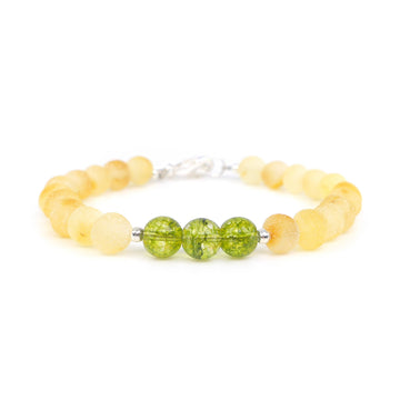 Pulsera ajustable para niños con ámbar báltico miel en bruto y peridoto verde