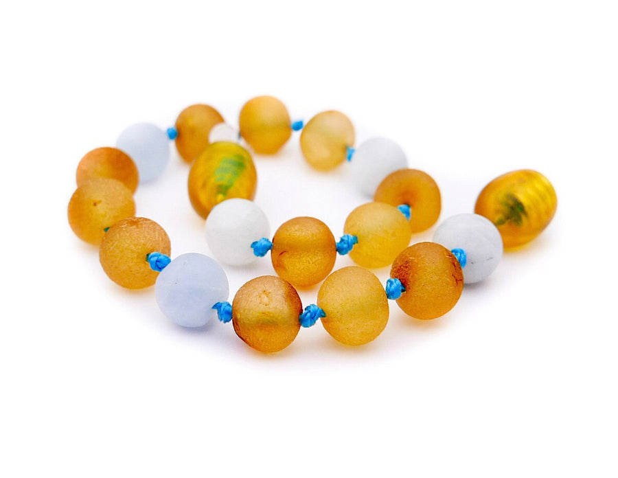 Pulsera/tobillera de ámbar báltico miel crudo con aguamarina azul, diseño seguro y natural