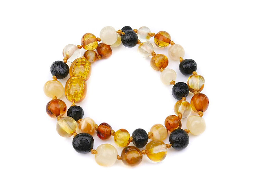 Tobillera de ámbar báltico con cuentas barrocas multicolor, combinación de estilo y beneficios naturales