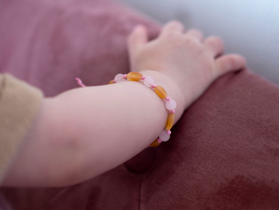 ADJUSTABLE HONEY BALTIC AMBER BRACELET / ANKLET WITH ROSE QUARTZ