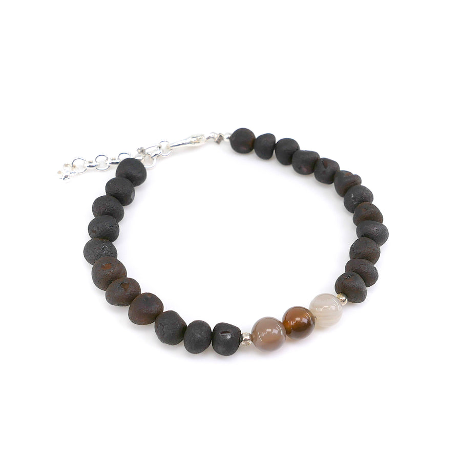 Joyería natural para niños con ámbar cereza y piedras de ágata equilibrante