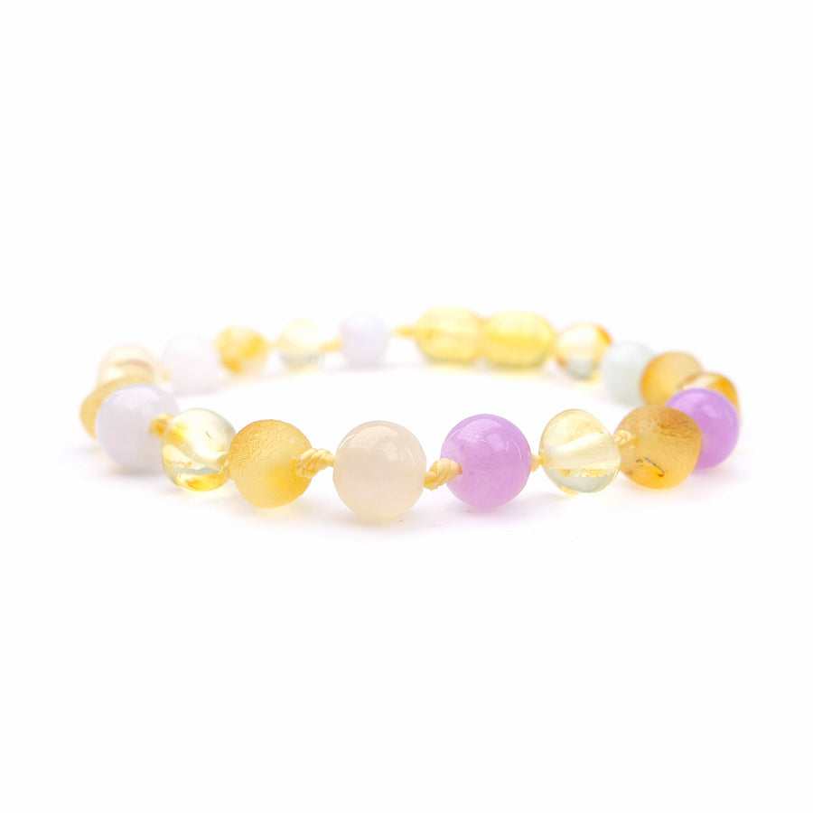 Accesorio infantil de ámbar natural multicolor con cuentas de calcedonia